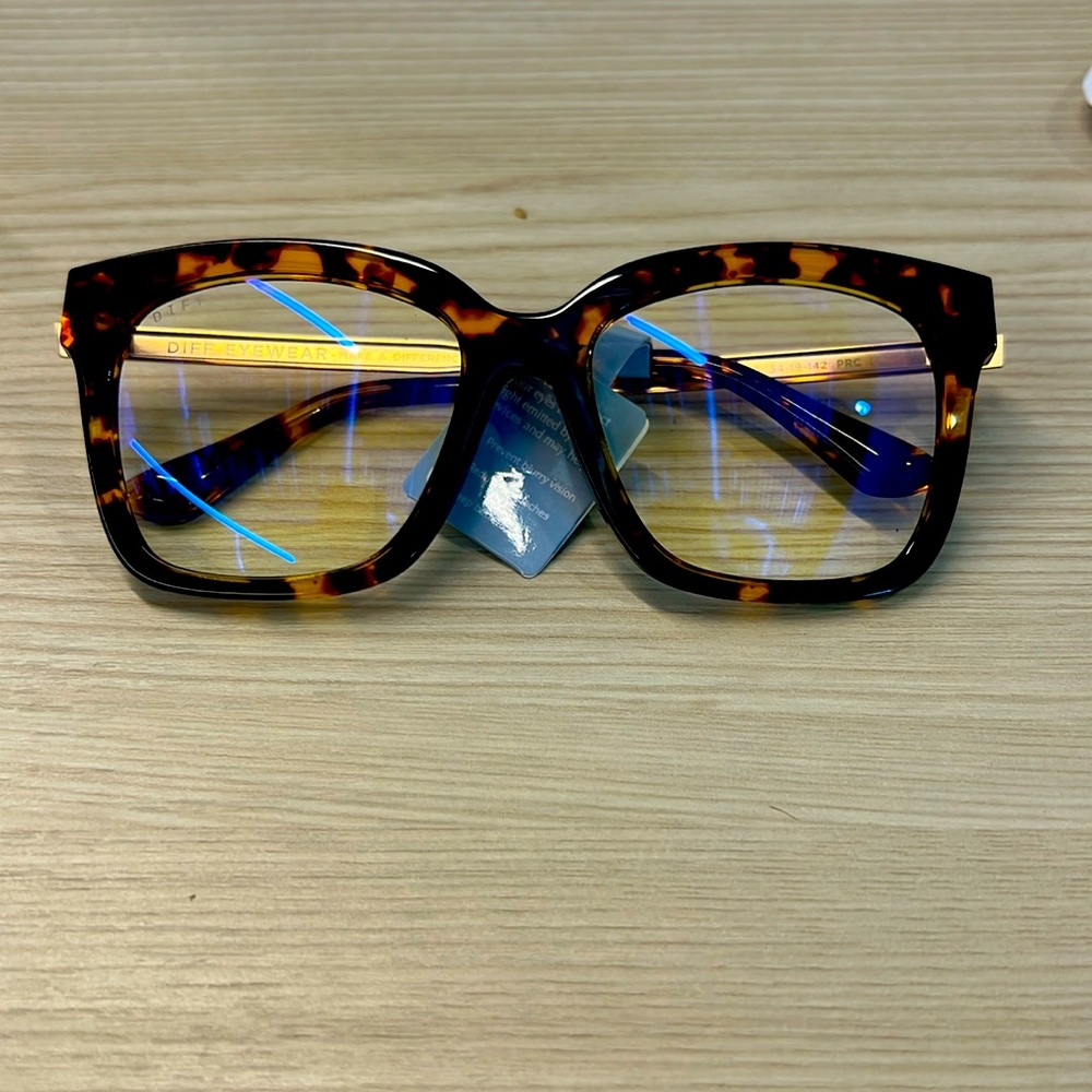 DIFF Eyewear “Bella” Bluelight glasses
